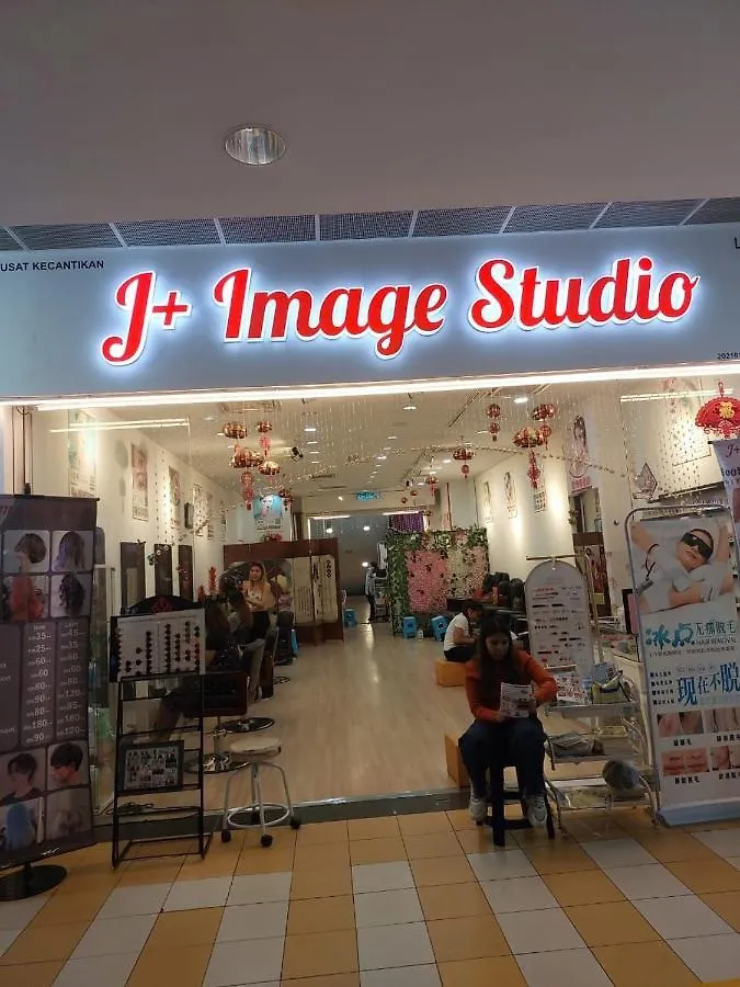 Double Deluxe Apartment At Berjaya Times Square Kl Kuala Lumpur 0*,  Malaysia